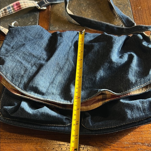 Stylish Denim Shoulder Bag - Picture 8 of 9